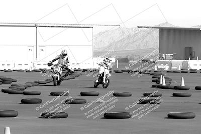media/Mar-20-2023-Moto Forza (Mon) [[d0bbc59e78]]/Around the Pits/
